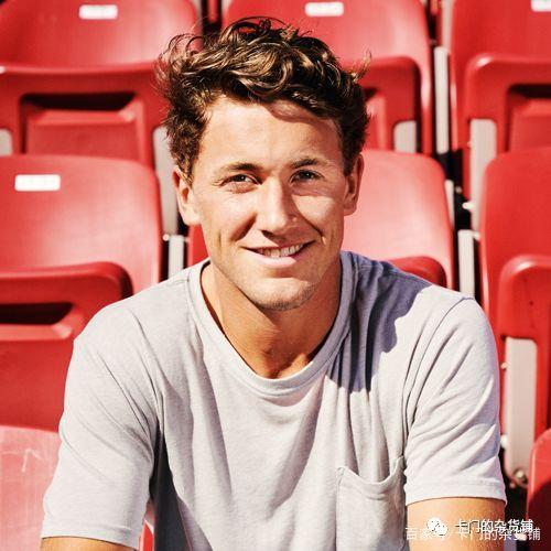 凭借个人能 凭借个人能