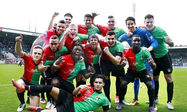 入困境时 入困境时