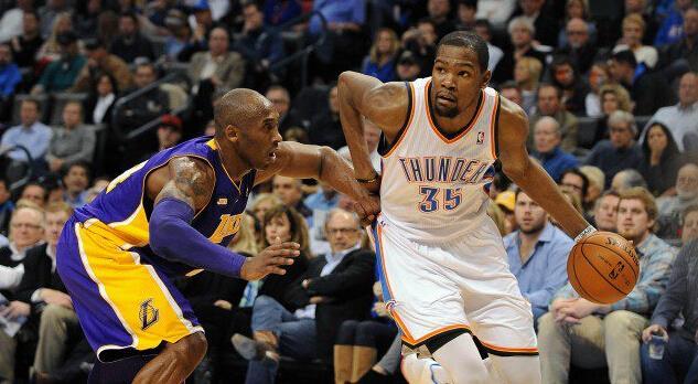 总冠军争夺 总冠军争夺