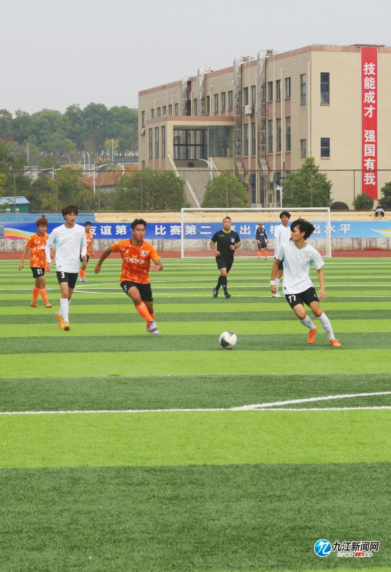 我们可以看 我们可以看